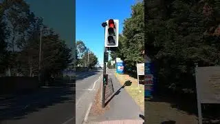Romford: Whitelands Way, PEEK Helios CLS Traffic Lights Puffin/Toucan Crossing