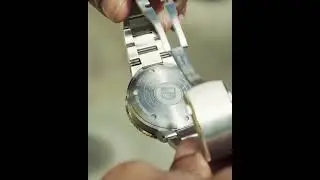 The Aquis Small Seconds Date 45.5