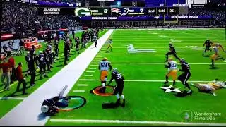 Kick Return With FB Robert Hunt