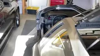 DeLorean strange idle behavior