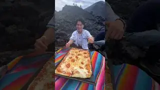 Making pizza on a Volcano?!?!