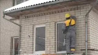 Sienų &scaron;iltinimas termoputomis FOMEPOR į oro tarpus