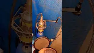 kionjo cha nyimbo mpya ya padock akiwa studio
