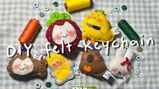 DIY felt keychain 