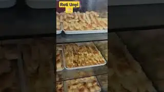 Roti Bogor yg imut & legendaris #bogor #roti #rotiunyil #rotienak #makananlegendaris #oleholehbogor