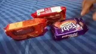 Parle vs Britannia vs Sunfeast - Bourbon Biscuit Review