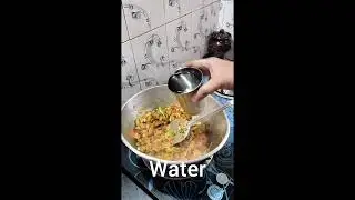 Vegetable Kurma in 3 Minutes 😋 | Easy South Indian Recipe