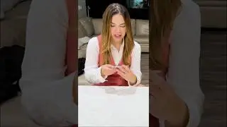 Распаковываем карточки @Topps вместе с женой! Лучшие коллекционные карточки на рынке 🚀