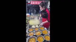 Delicious food live