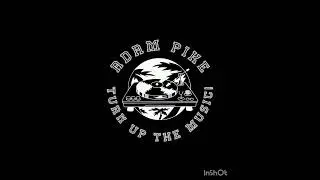 Hun Live set by Adam Pike