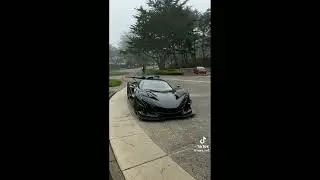 Nose si este bien de los hyperdeportivos pero as&iacute; me salio #suscribense #like #edit #bugatti#ferrari