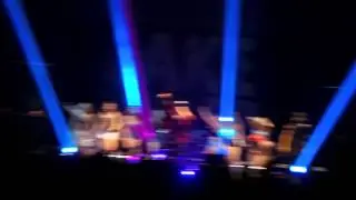 Jake Miller performing Shake It