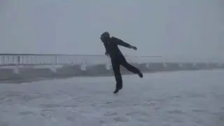Weather observers battle 175KM/H winds on observation deck