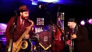 Lucky Seven Swing - Adelaide