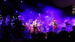 Modest Mouse 