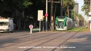 Tramways / Tramvia in Barcelona, Trambaix, at Francesc Macia, part 6 of 10