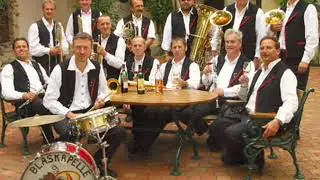 Hraji nam Tenory  -   Blaskapelle Makos