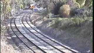 Broad Gauge and Standard Gauge train race.