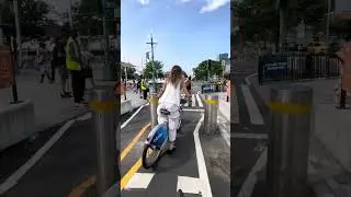 Bike on westside river park to pier 96