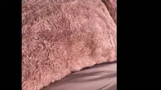 Bedsure Faux Fur Pink Bedding