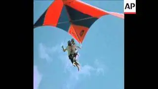 SYND 25 8 75 FIRST BRITISH HAND GLIDING CHAMPIONSHIP