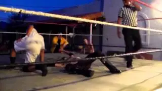 Fancam: Johnny Manson vs Cris Anarchy