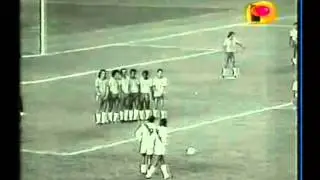 1975 September 30 - Teofilo Cubillas - Per&uacute; vs. Brasil, semifinal Copa America
