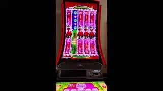 Wizard of Oz Slot - $2.40 Bet Random Bonus Pays BIG!