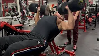 Pectacular chest day. 