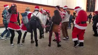 Santacon 2019 nyc dance