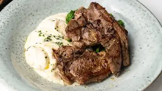 Garlicky Pan-Seared Lamb Chops Recipe