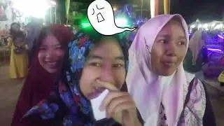 Ke pasar malam bareng para biji lada
