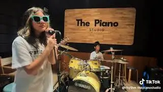 #StaticBloom #BandPractice #wolfinsheepsclothing #Kidsband 