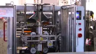 powder granule packing machine：urea packing machine