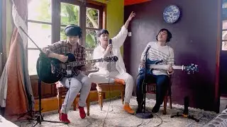 Divingbirds - Never Change (Acoustic Session)