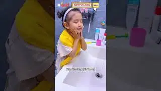 Kids Washing Bib Towel: Keep Clothes Dry While Brushing & Washing #Baby #Babyshort