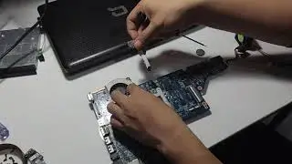 PERBAIKI LAPTOP KORBAN BANJIR