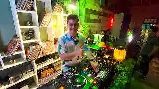 Louis Philippe: Burano DJ Set Santiago