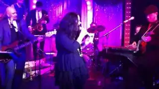 Kajsa Borg g&auml;sta soulband p&aring; Golden hits