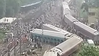 spain train derail ment video 2013:shocking crash kills at least 77,caught on tape