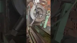 Steady Rest Has Set On Diy Lathe. #diy #homemadelathe #diylathe