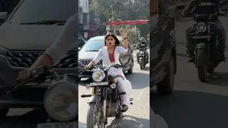 Bullet girl 😇 #youtubeshorts  #publicreaction #bulletgirl #bulletlover #bulletridergirl