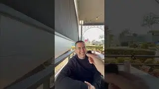 Storytime Carlos