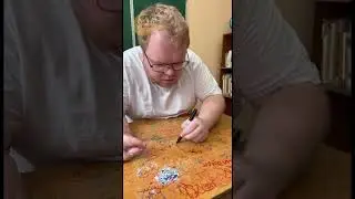 Чипсы со вкусом разрисованной парты