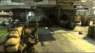 Gears of  War 3 : Golden Chicken Funny