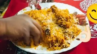 assalamu alaikum wa rahmatullahi wa barakatuhu mummy ke Hath ke biryani ready👌🏻😋