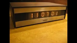 The 1972 Logi-Clock LC-101 RCA-DR2000 Numitron 7400 TTL Tube Clock 70's Vintage Nixie Era