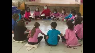 Yaz dostum ritim çalışması beden perküsyonu ve cups game