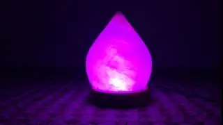 Nommy's store USB salt lamp