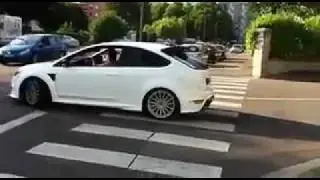 Focus Rs mk2 acc&eacute;l&eacute;ration milltek
